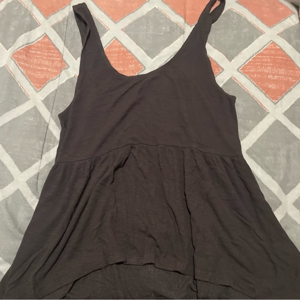 American Eagle Tank Top with ruffled bottom
